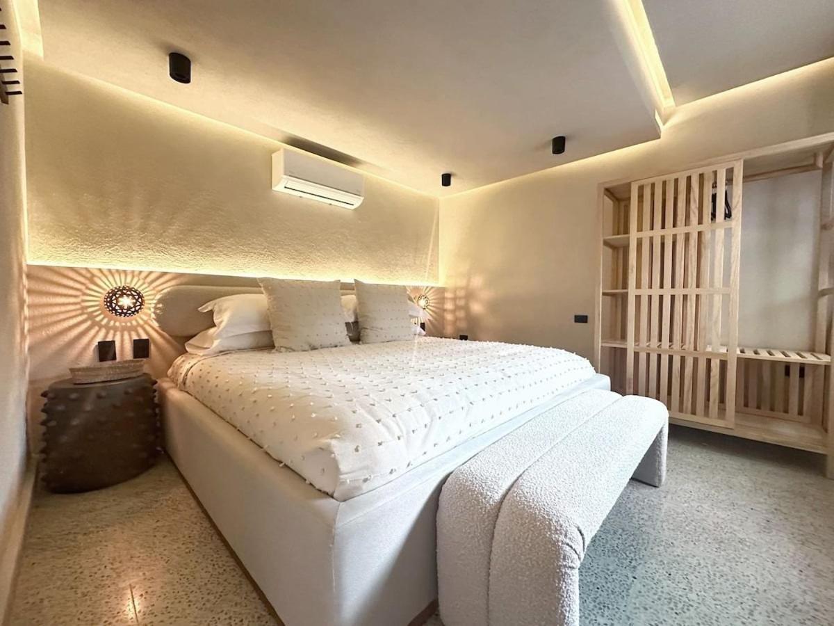 Casa Escorpion - - Handmade In - A/c - Patio - Rooftop -