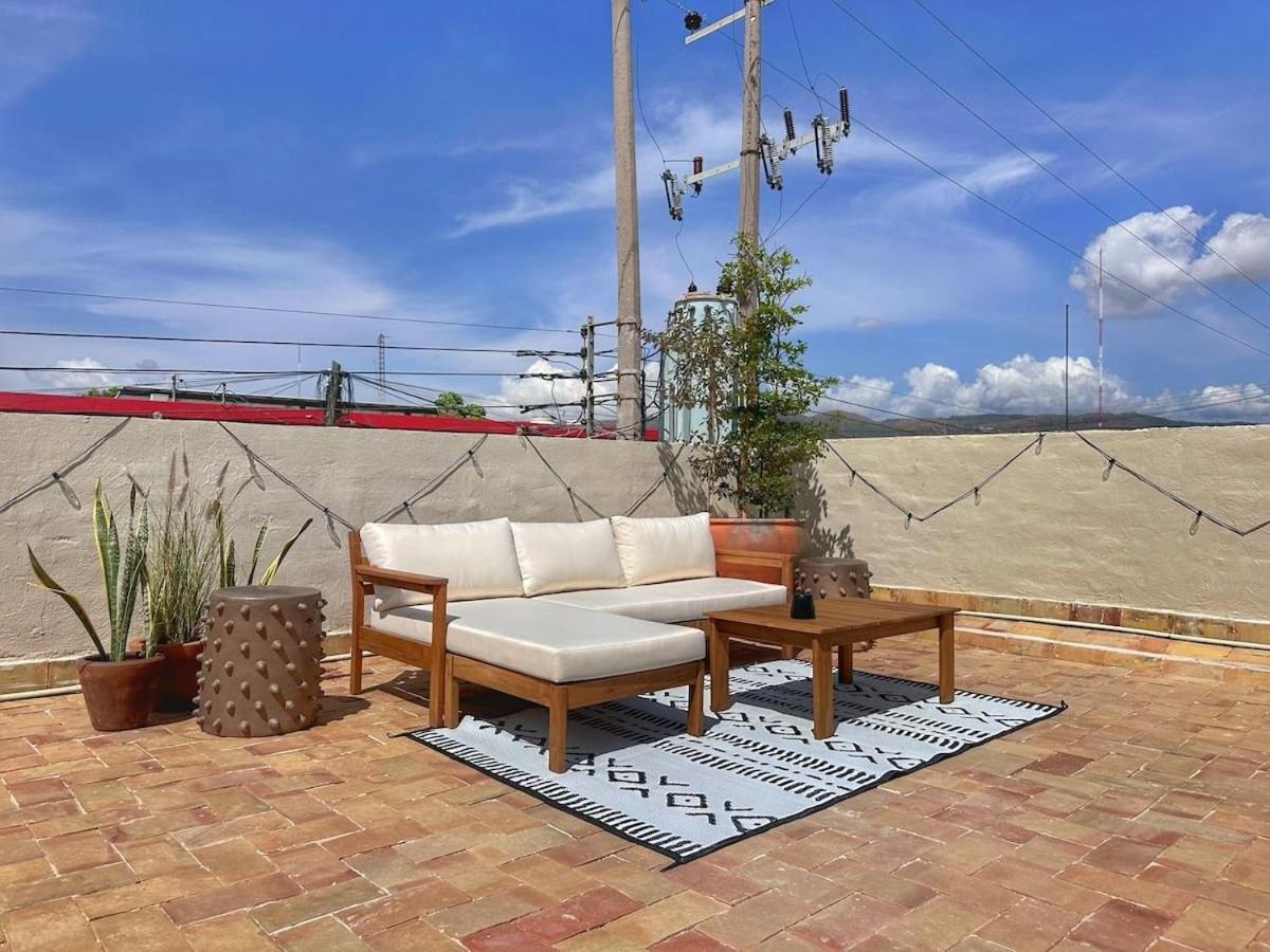 Casa Escorpion - - Handmade In - A/c - Patio - Rooftop - Сasa de vacaciones