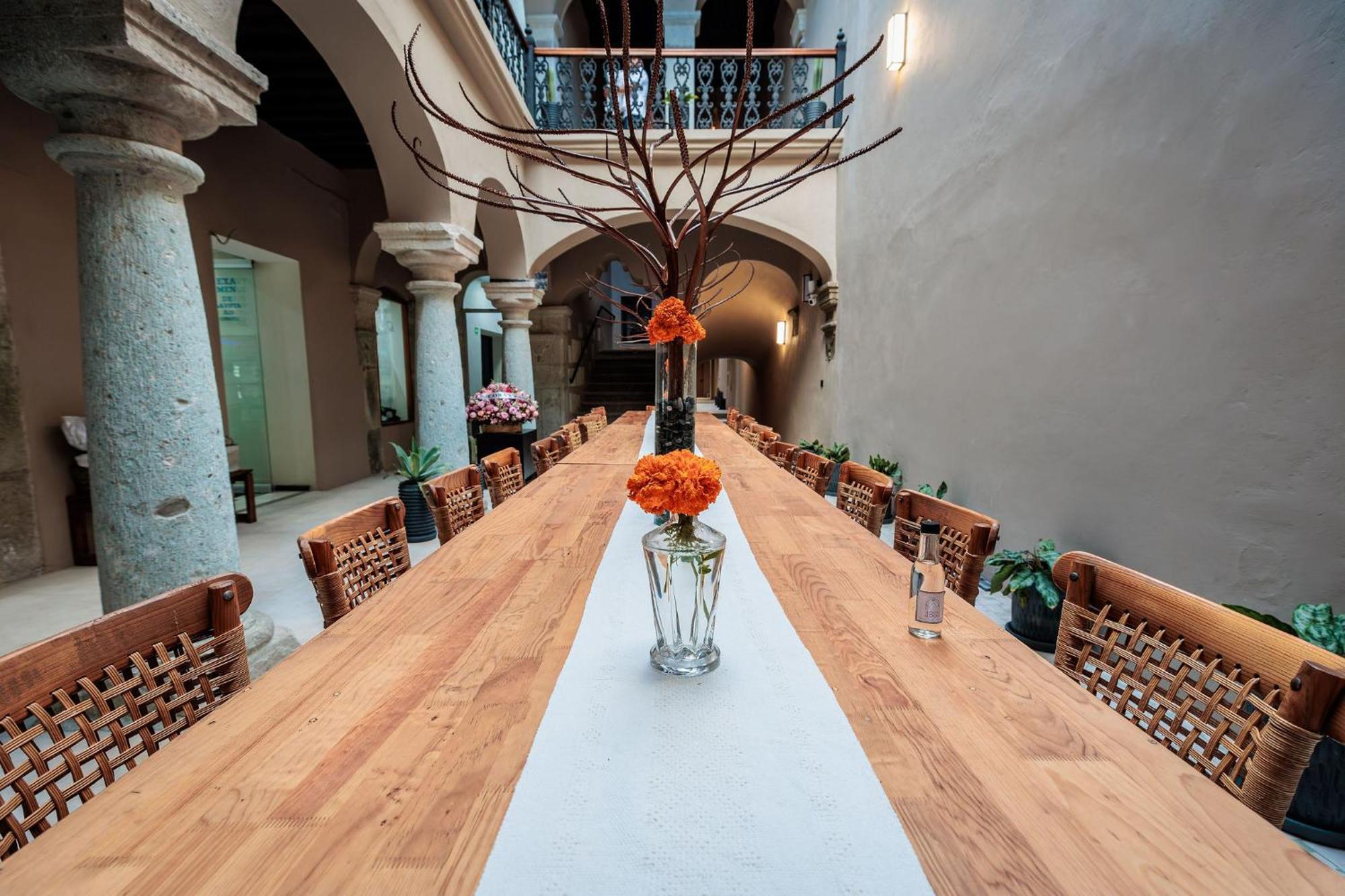 Hotel Casa 1800 Boutique Center Based