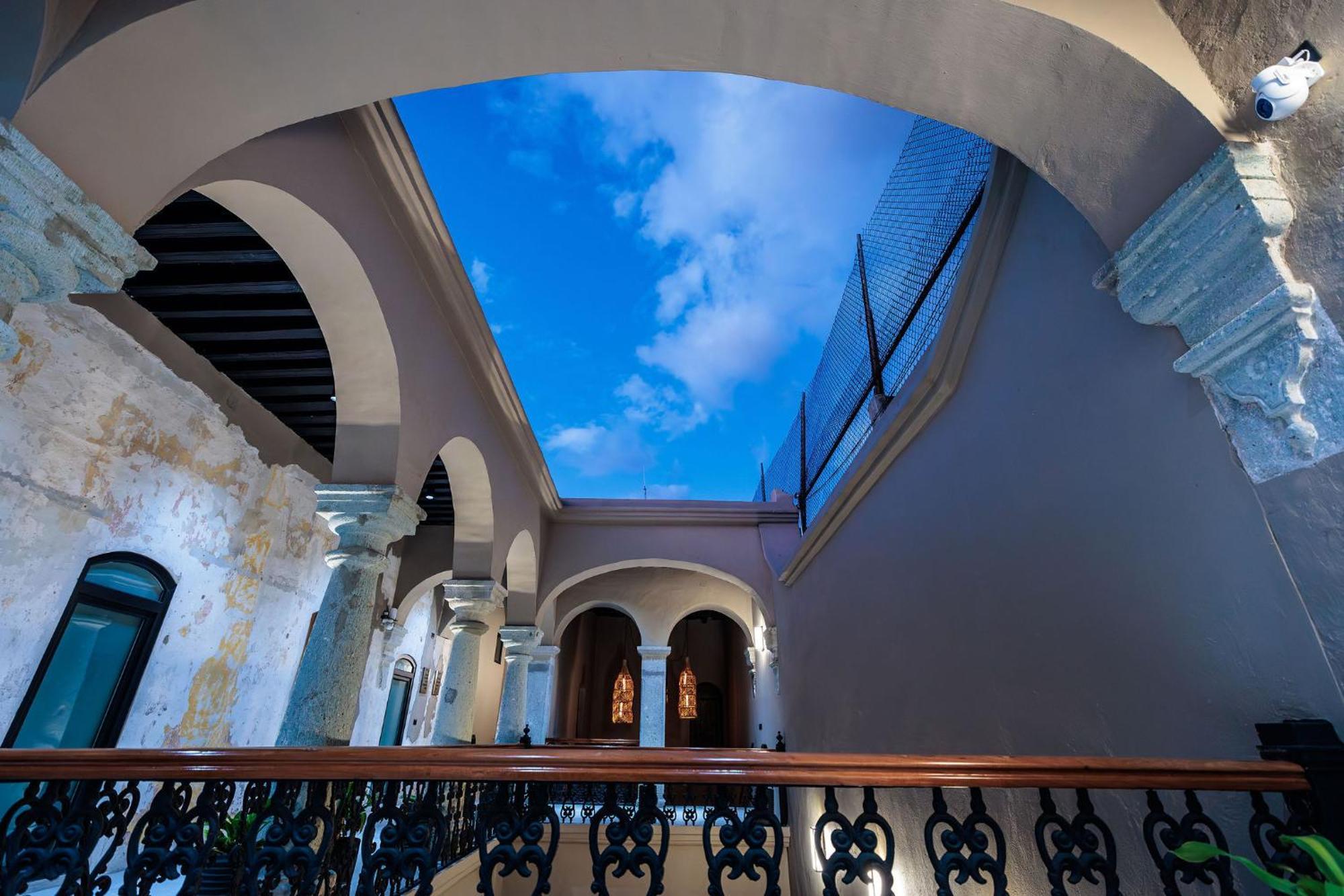 Hotel Casa 1800 Boutique Center Based *