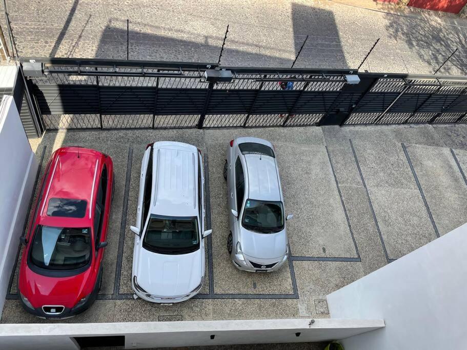 Lovely 3 Bedroom With Rooftop Apartamento