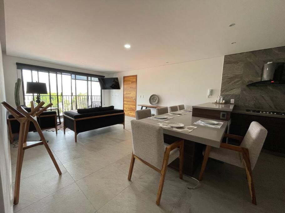 Lovely 3 Bedroom With Rooftop Apartamento *
