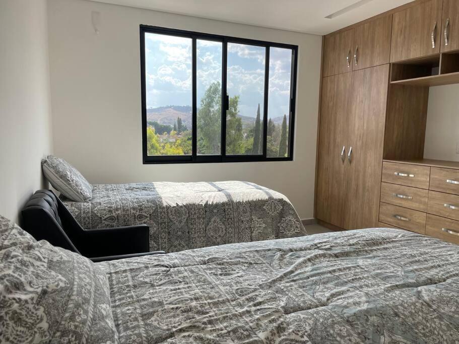 Apartamento Lovely 3 Bedroom With Rooftop *