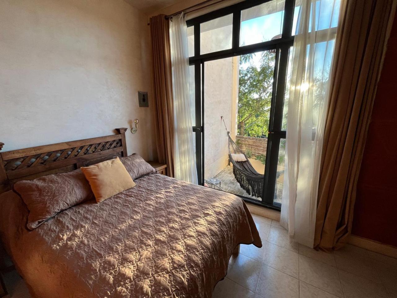 Tulipanes Private Apartment