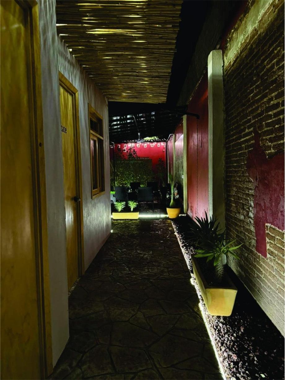 Casa Canonero, A Magic Place, Tepextate *