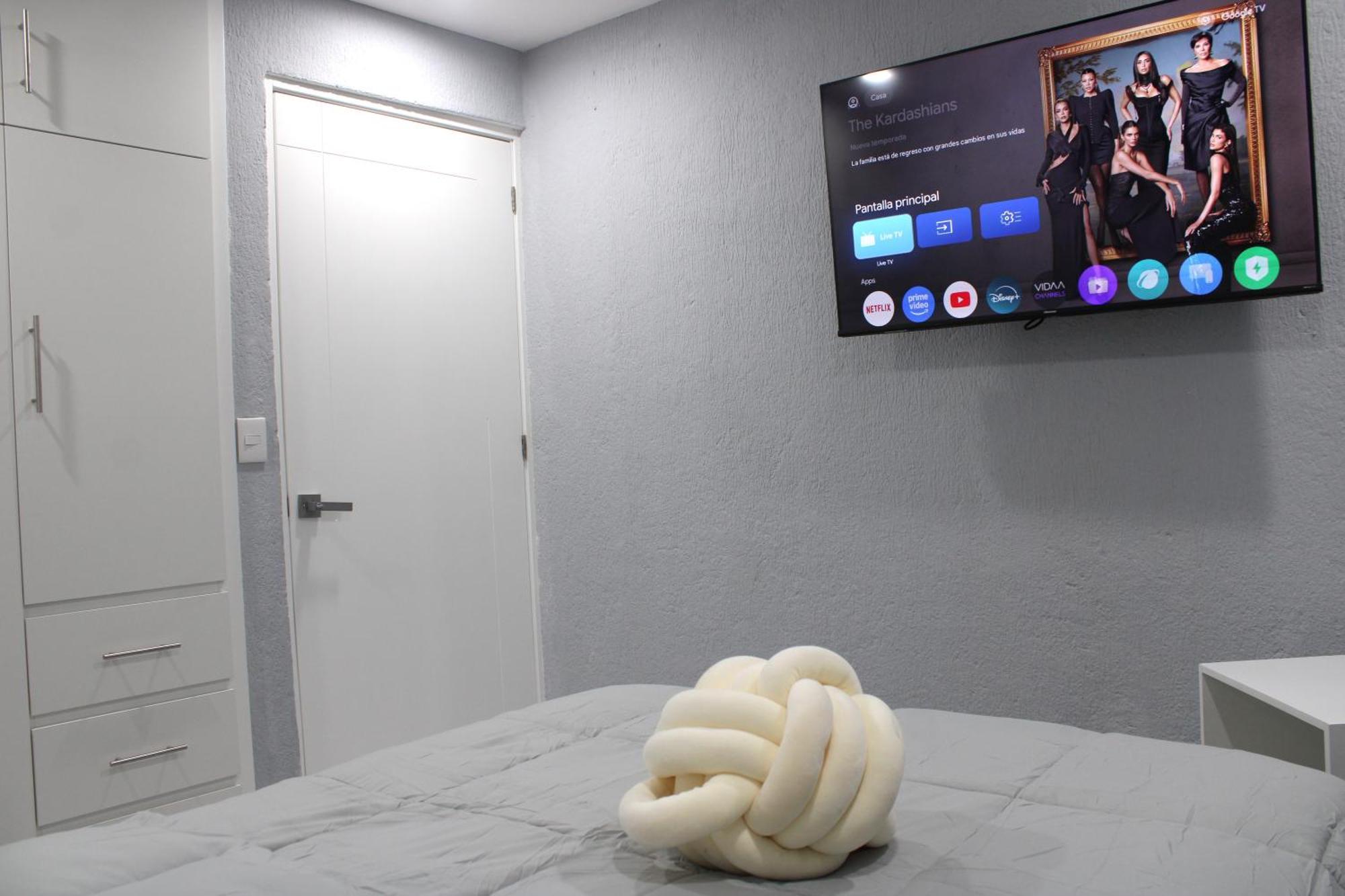 Comodo De 3 Habitaciones, A 10 Min En Vehiculo Del Zocalo De Apartment