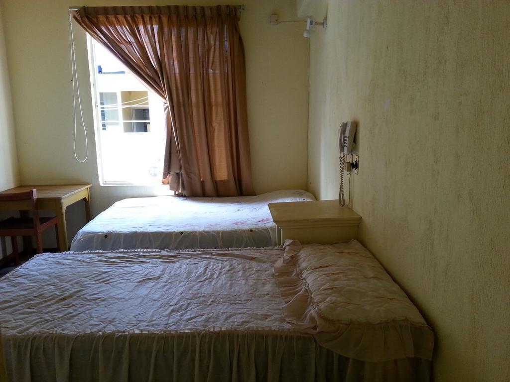Gams Hotel