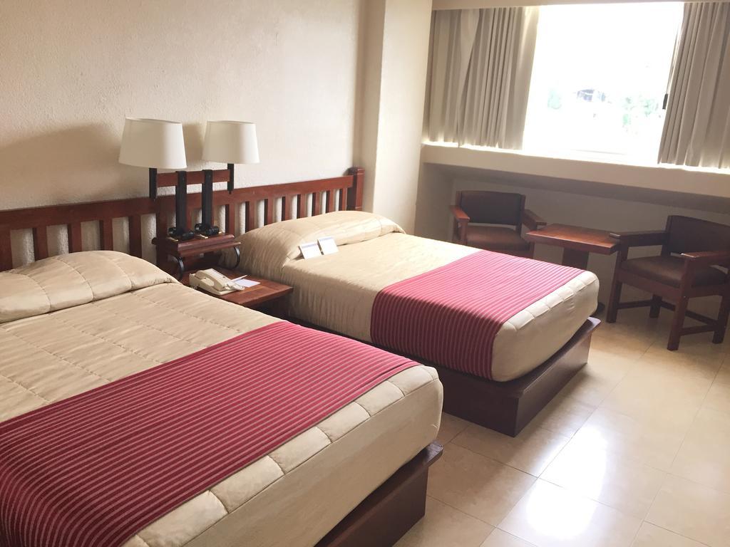 Fortin Plaza 4*