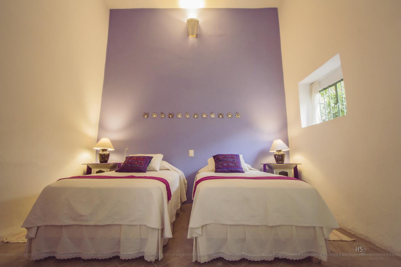 Bed & Breakfast El Diablo Y La Luna B&B