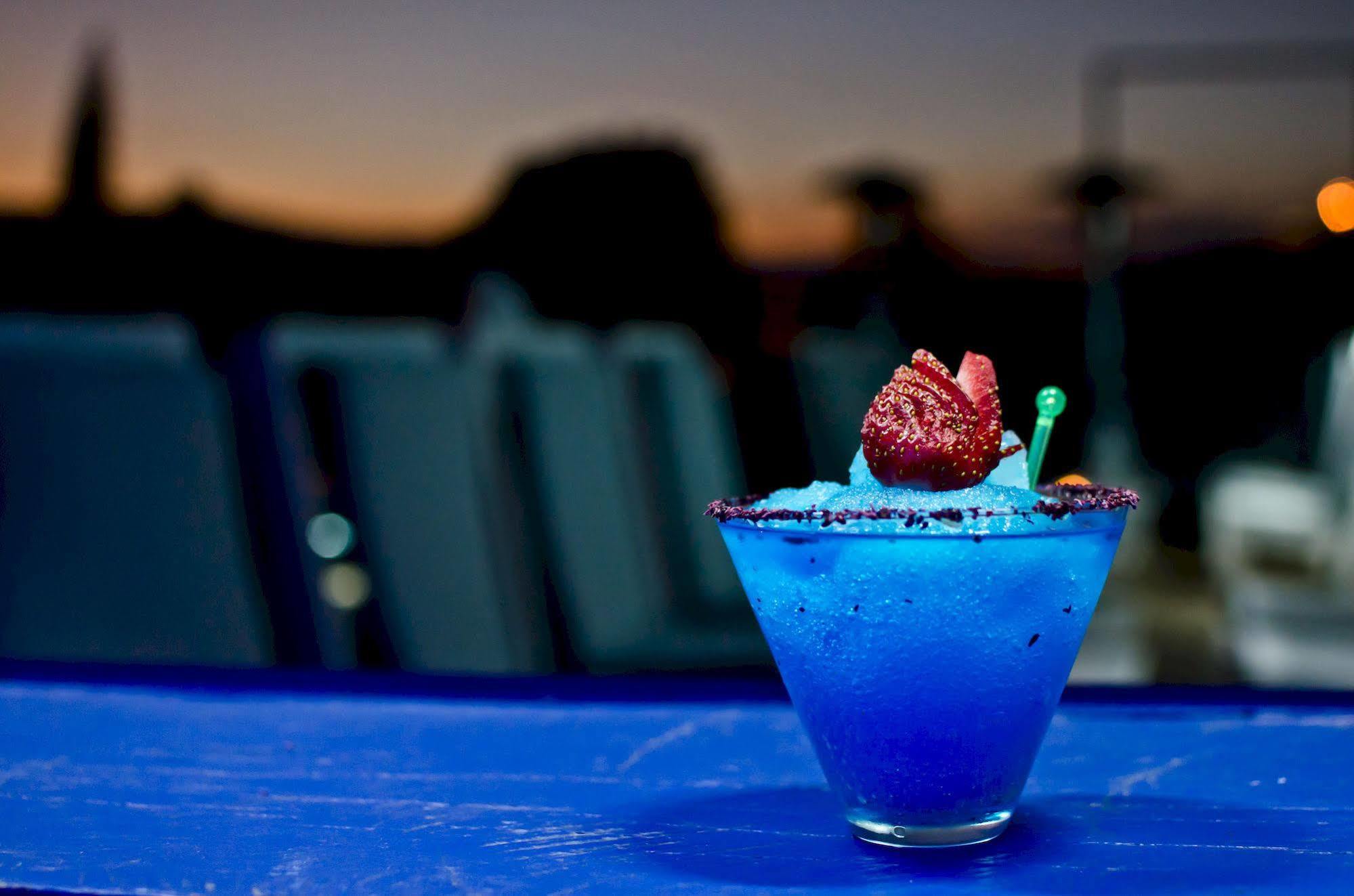 Azul De 4*