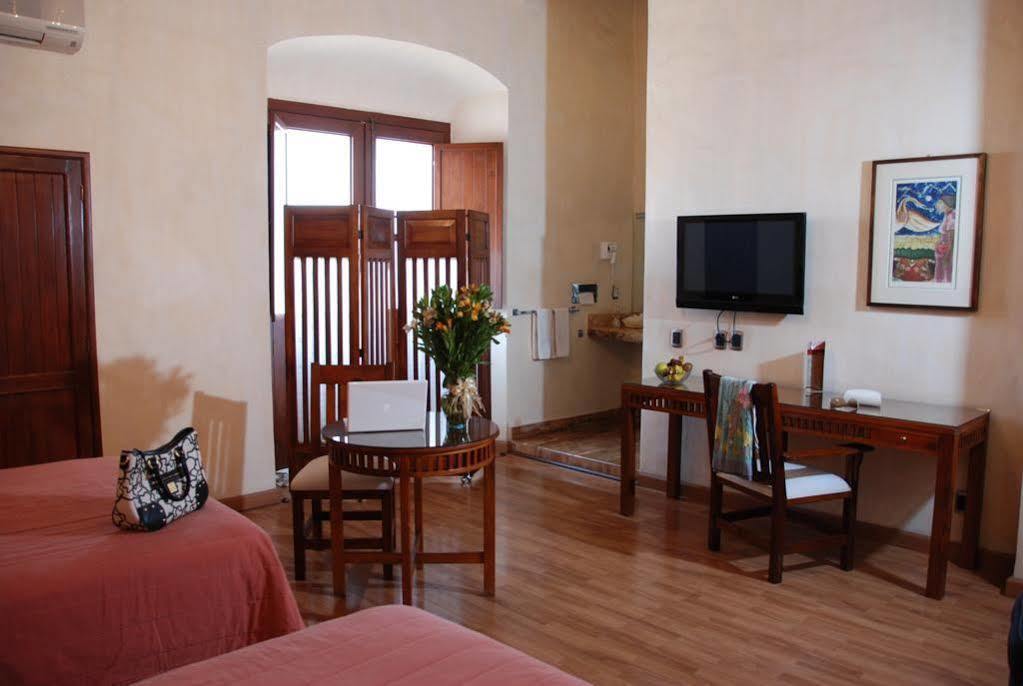 Casa Antigua Hotel