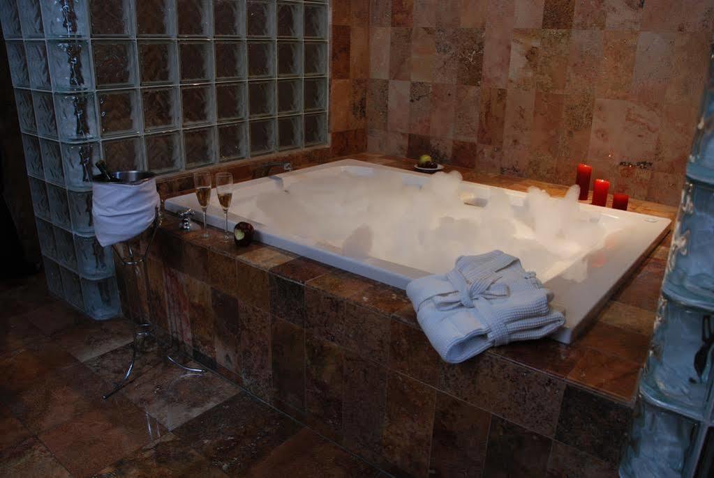Hotel Casa Antigua 4*