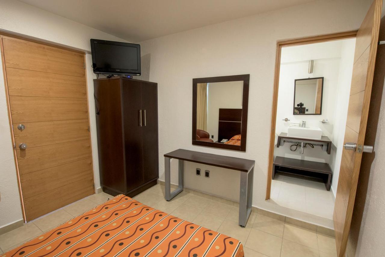 Express Hotel