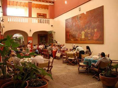 Casa Antigua