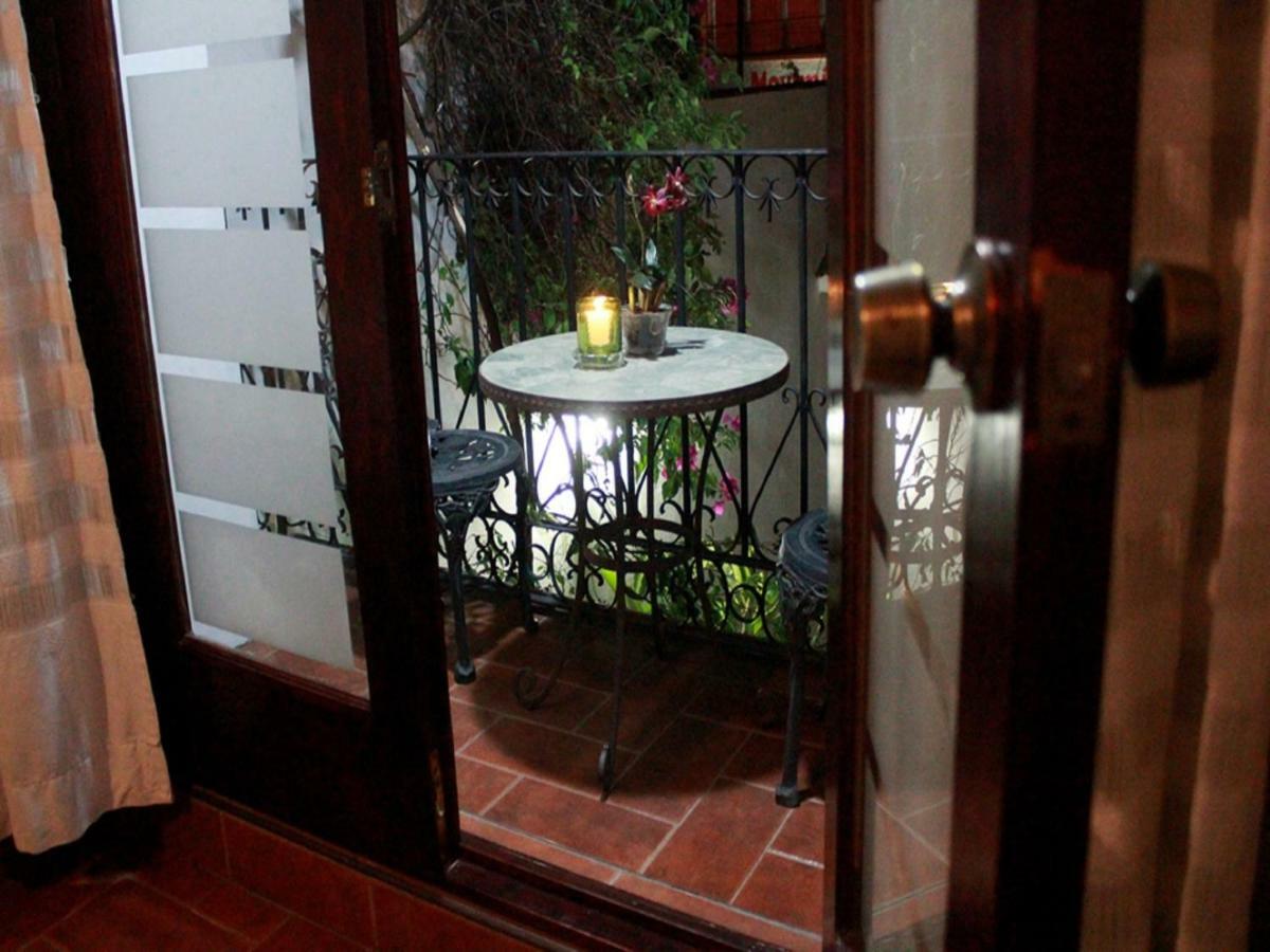 Estancia De Valencia Bed & Breakfast