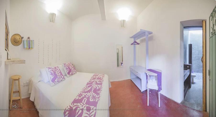 Bed & Breakfast El Diablo Y La Luna B&B *